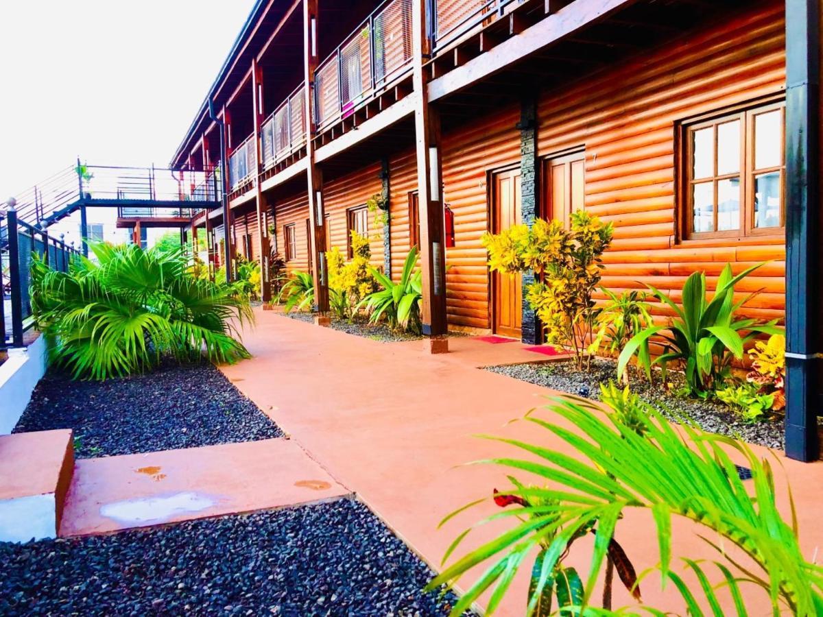 Hotel Alma Pura プエルト・イグアス エクステリア 写真