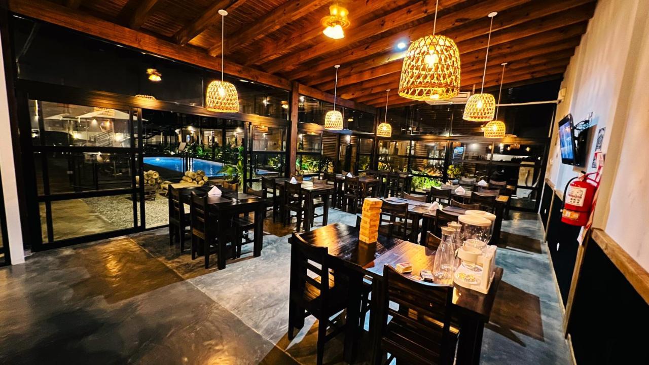 Hotel Alma Pura プエルト・イグアス エクステリア 写真
