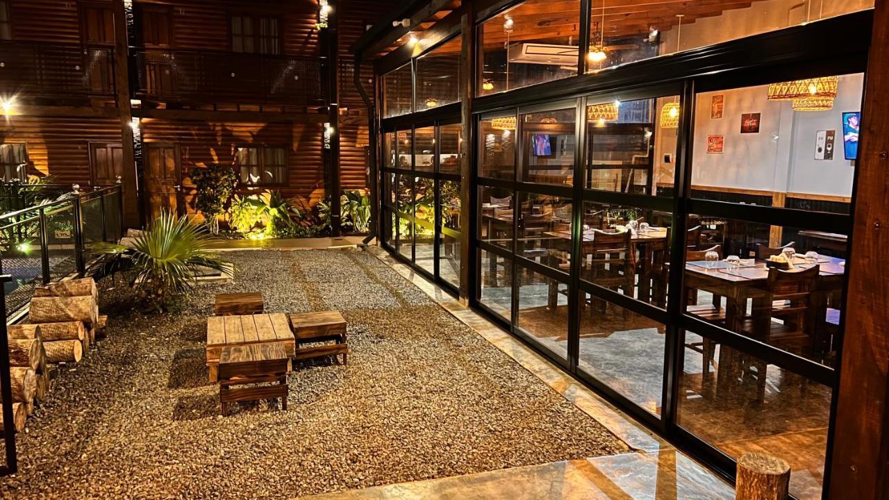Hotel Alma Pura プエルト・イグアス エクステリア 写真